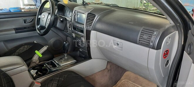 Kia Sorento 2007, 245,500 km - 2.5 l - Xudat