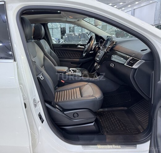 Mercedes GLE 350 4MATIC Coupe-12