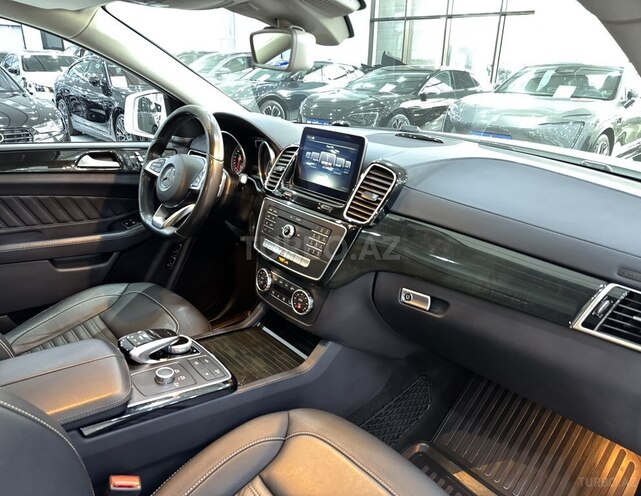 Mercedes GLE 350 4MATIC Coupe-10