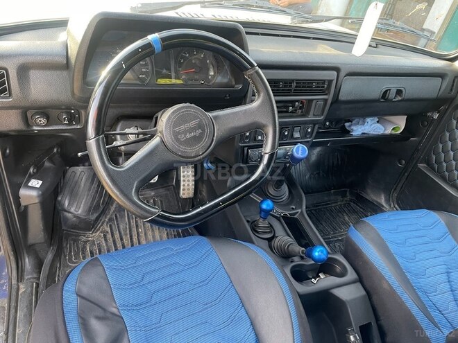 LADA (VAZ) Niva 2015, 72,000 km - 1.7 l - Astara