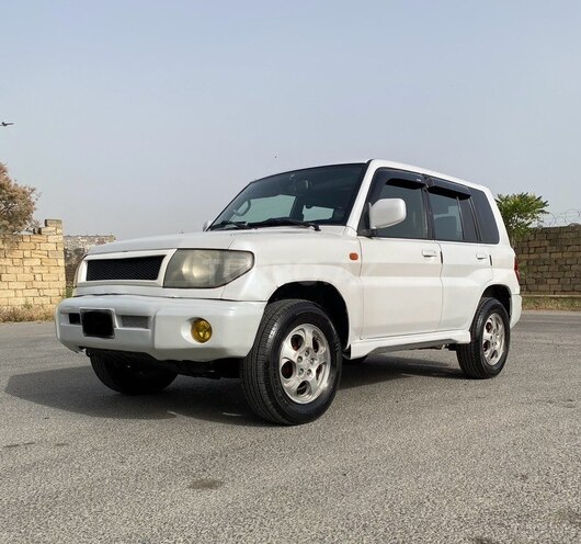 Mitsubishi Pajero io 1999, 152,000 km - 1.8 l - Bakı