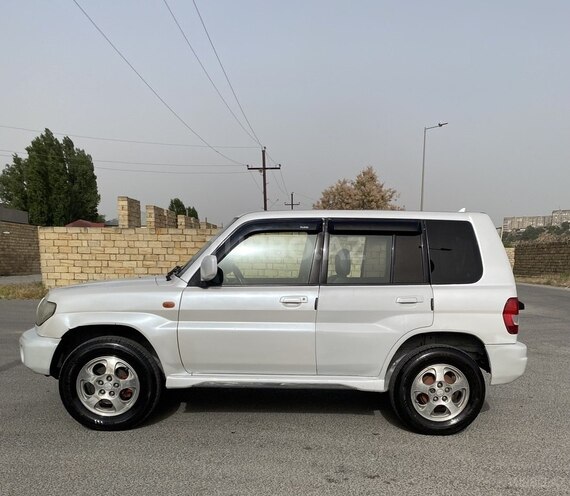 Mitsubishi Pajero io 1999, 152,000 km - 1.8 l - Bakı