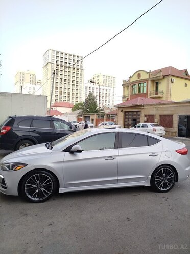 Hyundai Elantra 2017, 161,417 km - 1.6 l - Bakı