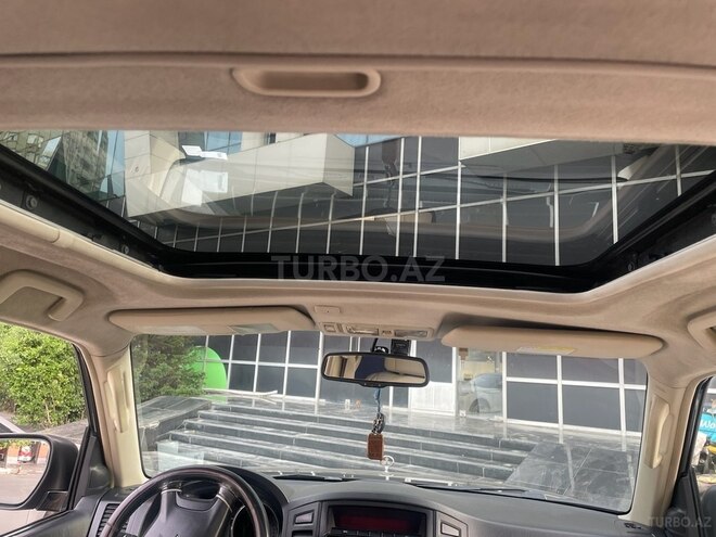 Mitsubishi Pajero 2008, 425,000 km - 3.0 л - Bakı