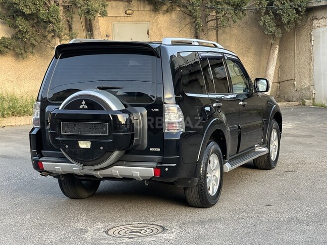 Mitsubishi Pajero 2007, 173,000 km - 3.0 l - Bakı