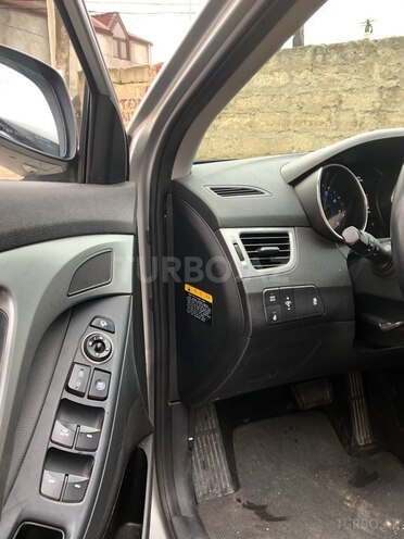 Hyundai Avante 2014, 120,000 km - 1.6 л - Bakı