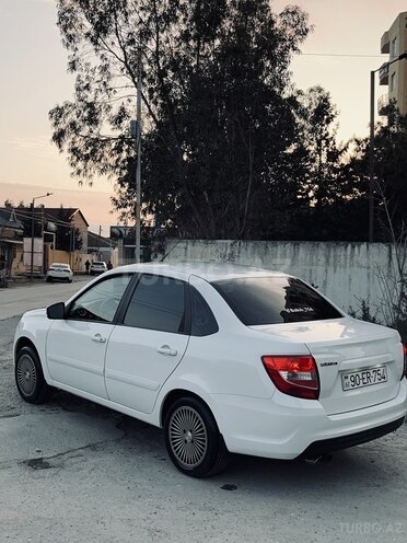 LADA (VAZ) Granta 2021, 140,000 km - 1.6 l - Bakı