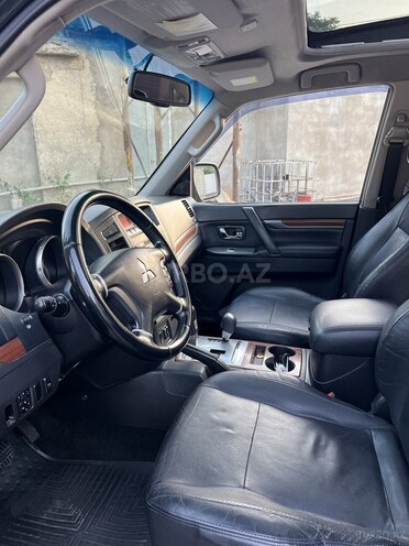 Mitsubishi Pajero 2007, 173,000 km - 3.0 l - Bakı