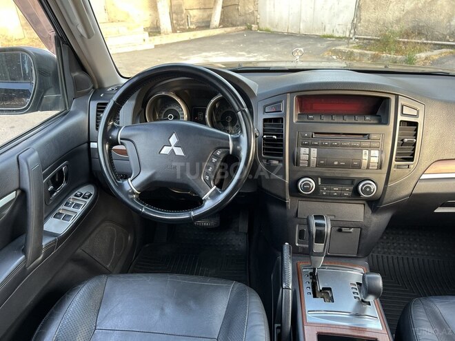 Mitsubishi Pajero 2007, 173,000 km - 3.0 l - Bakı