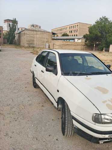 Volkswagen Polo 1996, 453,756 km - 1.6 l - Sumqayıt