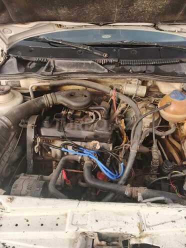 Volkswagen Polo 1996, 453,756 km - 1.6 l - Sumqayıt