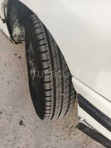 Volkswagen Polo 1996, 453,756 km - 1.6 l - Sumqayıt