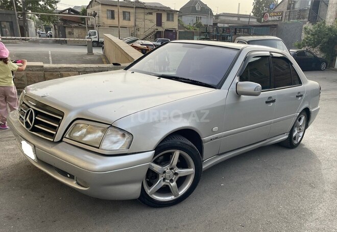Mercedes C 240 2000, 389,456 km - 2.4 l - Bakı