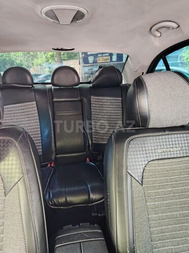 Mercedes E 220 d 2006, 412,000 km - 2.2 l - Bakı