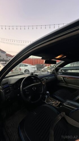 Mercedes E 220 d 1998, 281,000 km - 2.2 l - Bakı