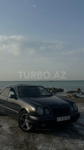 Mercedes E 220 d 1998, 281,000 km - 2.2 l - Bakı