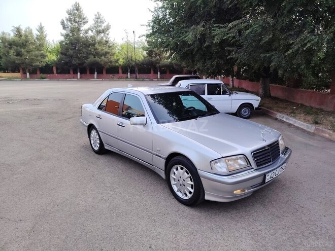 Mercedes C 180 1997, 226,000 km - 1.8 l - Masallı