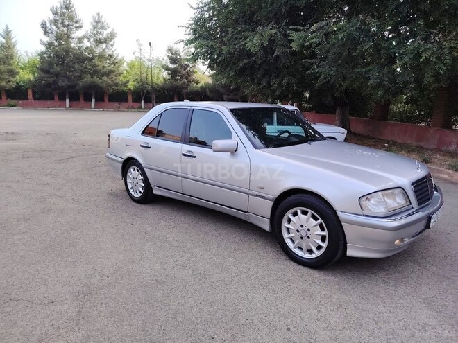 Mercedes C 180 1997, 226,000 km - 1.8 l - Masallı
