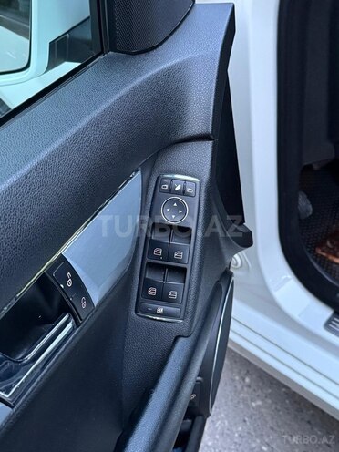 Mercedes C 200 2008, 335,000 km - 1.8 l - Sumqayıt