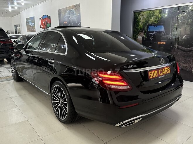 Mercedes E 300-14