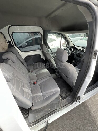 Ford Transit Connect 2010, 310,000 km - 1.8 л - Bakı