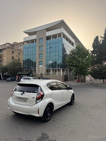 Toyota Aqua 2019, 152,000 km - 1.5 л - Bakı