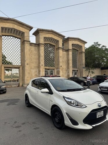 Toyota Aqua 2019, 152,000 km - 1.5 л - Bakı