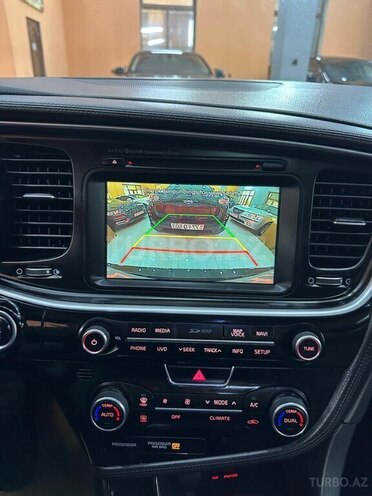 Kia Optima-16