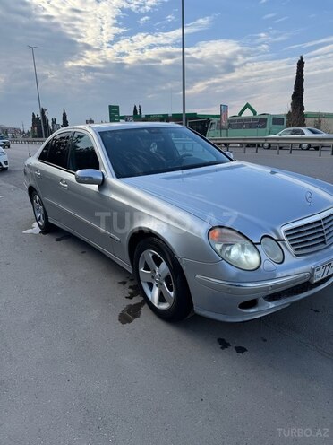 Mercedes E 270 2002, 560,000 km - 2.7 l - Bakı