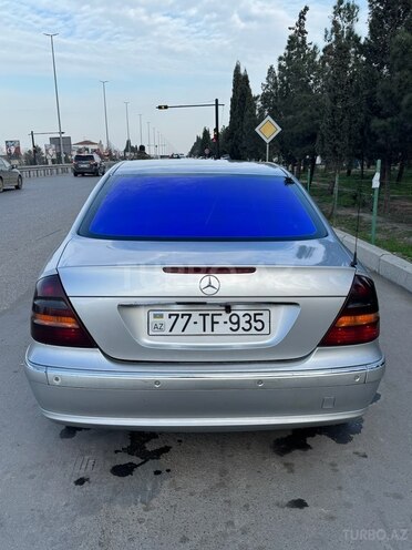 Mercedes E 270 2002, 560,000 km - 2.7 l - Bakı