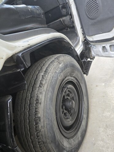 Isuzu NHR 55 E 2007, 442,000 km - 2.8 l - Bakı