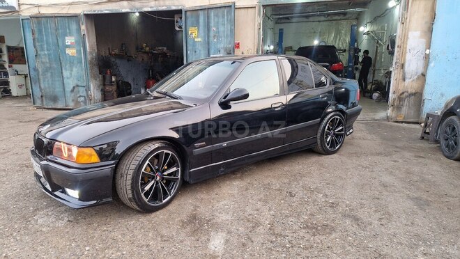 BMW 320 1996, 582,000 km - 2.0 l - Bakı