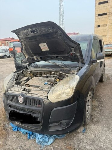 Fiat Doblo 2011, 200,000 km - 1.6 l - Sumqayıt
