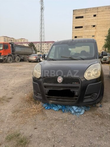 Fiat Doblo 2011, 200,000 km - 1.6 l - Sumqayıt