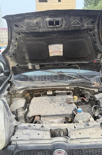 Fiat Doblo 2011, 200,000 km - 1.6 l - Sumqayıt