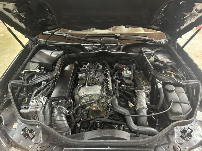 Mercedes E 220 d 2002, 404,000 km - 2.2 л - Masallı