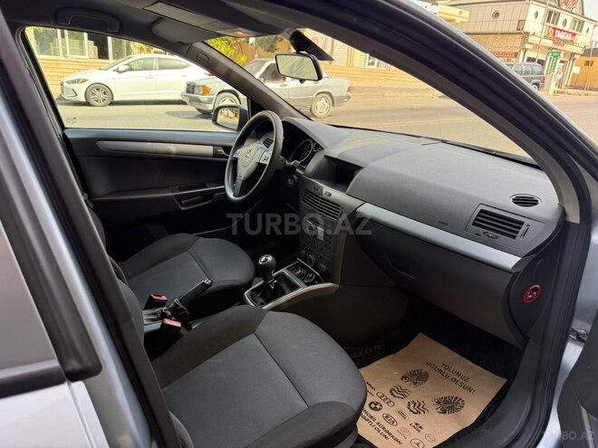 Opel Astra 2005, 253,000 km - 1.4 l - Bakı