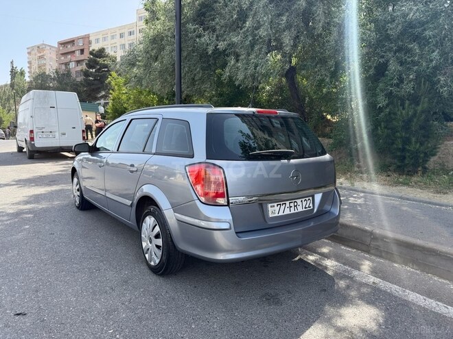 Opel Astra 2005, 253,000 km - 1.4 l - Bakı