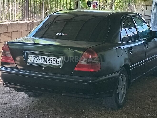 Mercedes C 220 d 1993, 456,555 km - 2.2 l - Bakı