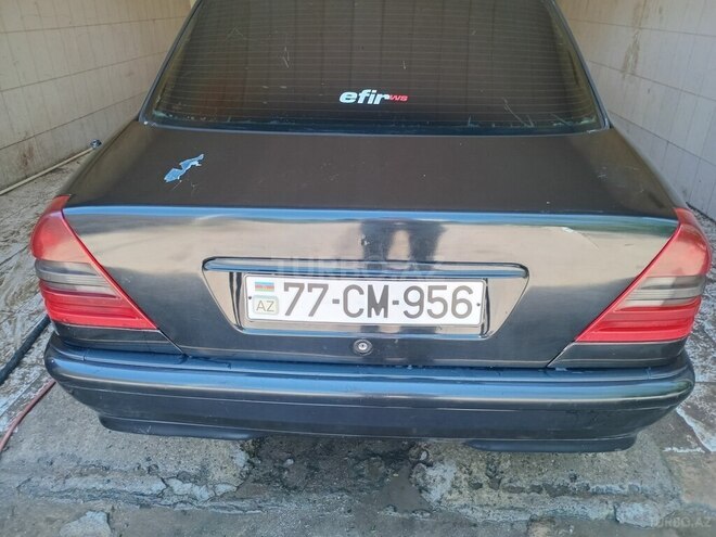 Mercedes C 220 d 1993, 456,555 km - 2.2 l - Bakı