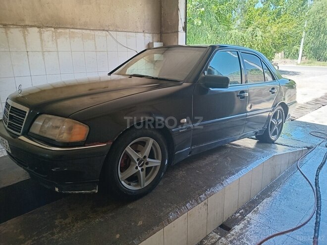 Mercedes C 220 d 1993, 456,555 km - 2.2 l - Bakı