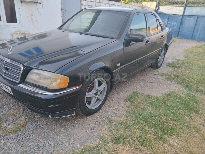 Mercedes C 220 d 1993, 456,555 km - 2.2 l - Bakı