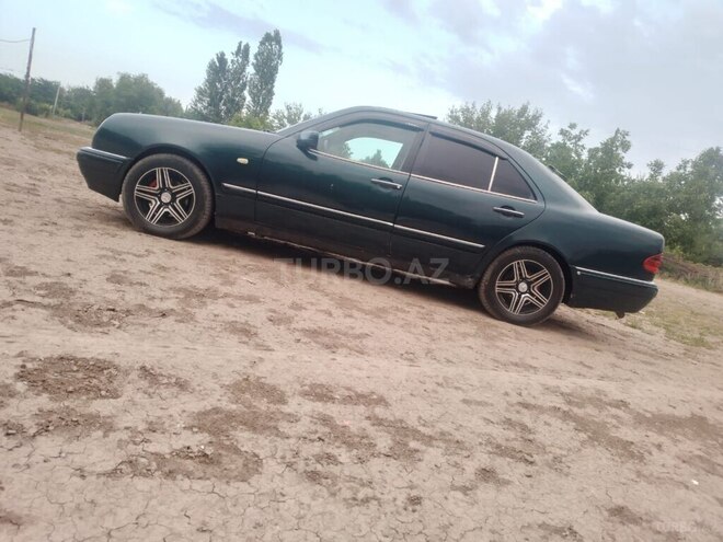 Mercedes E 220 d 1996, 963,255 km - 2.2 l - Tərtər