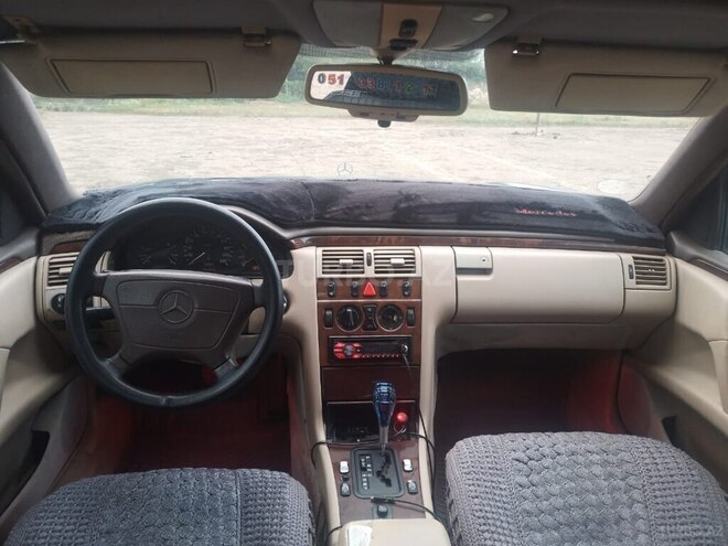 Mercedes E 220 d 1996, 963,255 km - 2.2 l - Tərtər