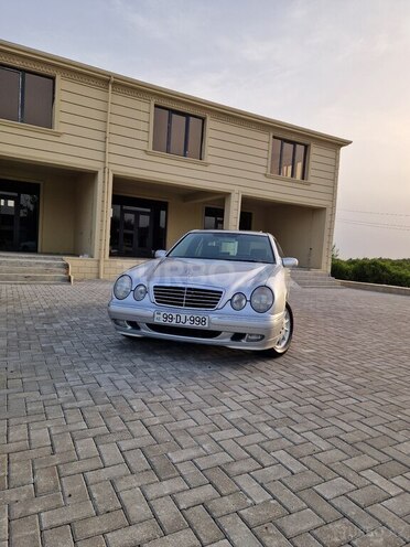 Mercedes E 280 2000, 260,000 km - 2.8 l - Göyçay