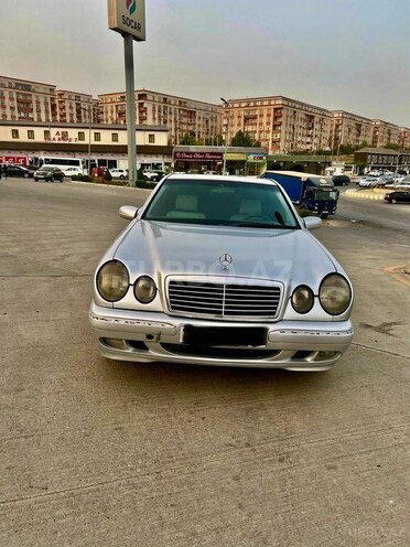 Mercedes E 240 1998, 428,000 km - 2.4 l - Bakı