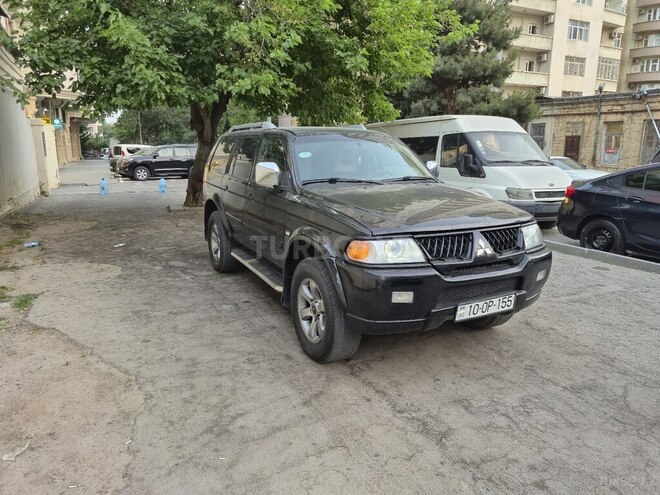 Mitsubishi Pajero Sport 2005, 291,000 km - 3.0 l - Bakı