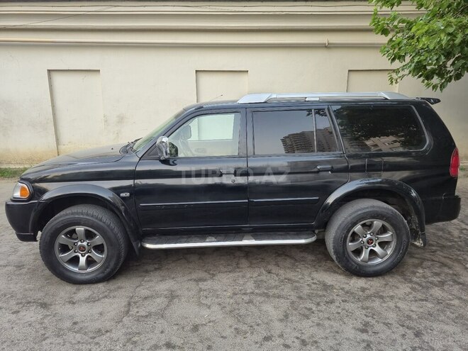 Mitsubishi Pajero Sport 2005, 291,000 km - 3.0 l - Bakı