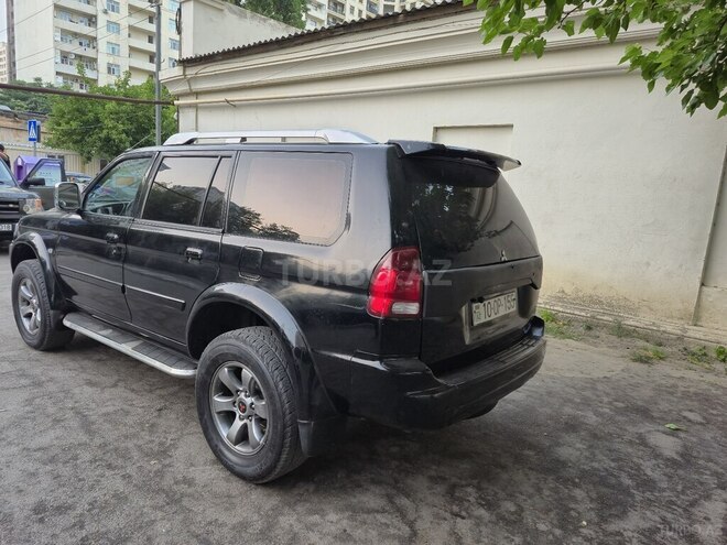 Mitsubishi Pajero Sport 2005, 291,000 km - 3.0 l - Bakı
