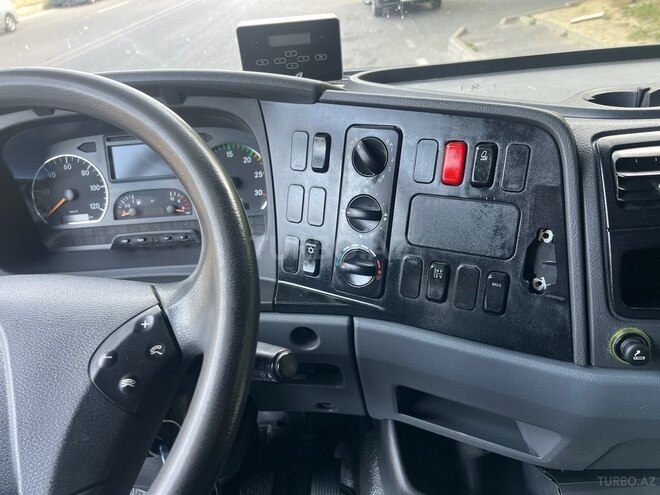 Mercedes Atego 818 2013, 567,489 km - 4.3 л - Bakı